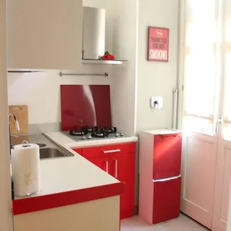 Carlo Alberto 27-c *